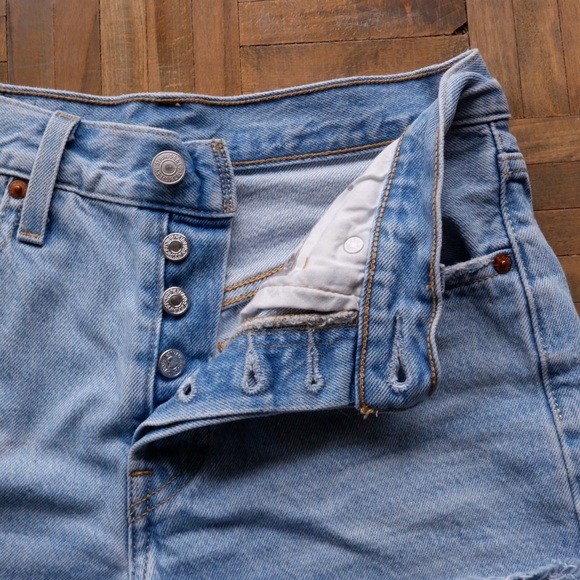 Levi’s 501 shorts - Picture 4 of 4